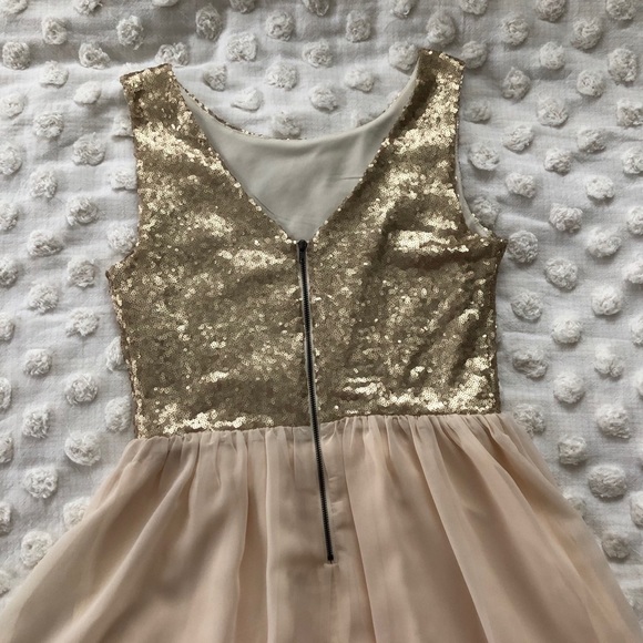 Gold Sequin Skater Dress - Picture 4 of 5